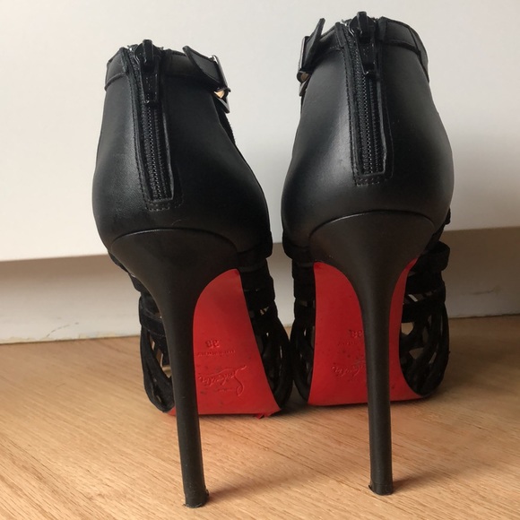 ❌SOLD❌LOUBOUTIN HEELS SIZE 38 - Picture 4 of 14